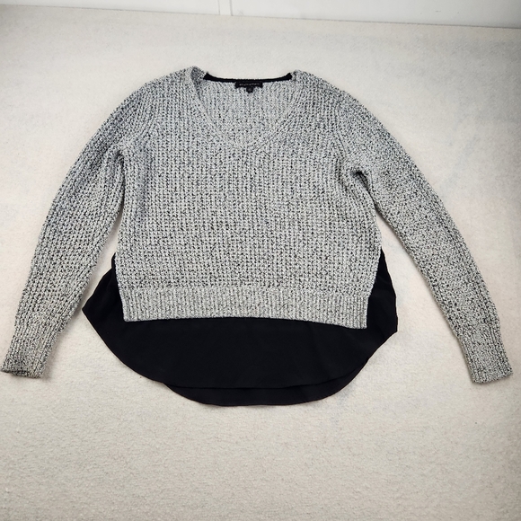 Banana Republic Womens Size Medium Gray/Black Chunky V Neck Pullover Sweater - Picture 1 of 13